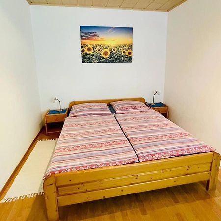 Ferienwohnung Rosenauer Пурбах-ам-Нойзідлерзе Екстер'єр фото