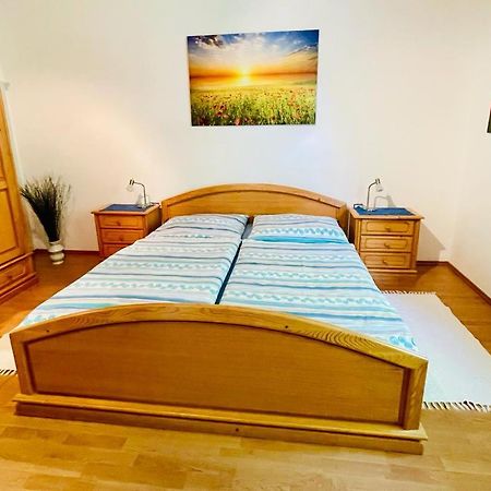 Ferienwohnung Rosenauer Пурбах-ам-Нойзідлерзе Екстер'єр фото